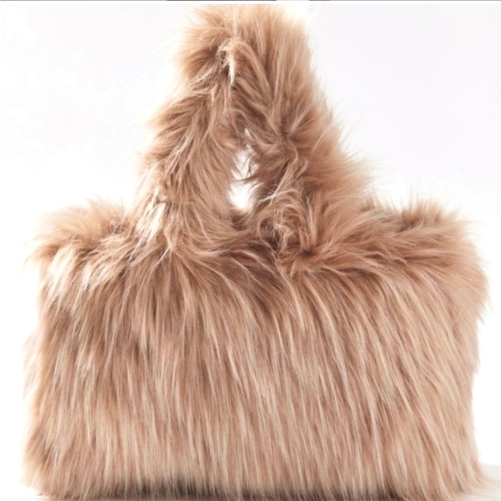 URBAN OUTFITTERS FAUX FUR BAG